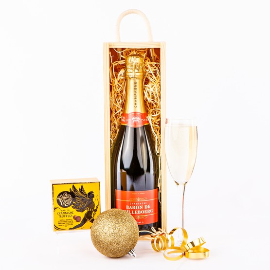 Champagne 75cl & Truffles 35g In A Wooden Presentation Box
