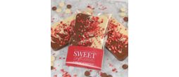 Strawberries &amp; Cream Belgian Chocolate Bar (95g)
