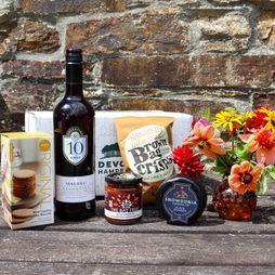 Cheese &amp; Wine Hamper
