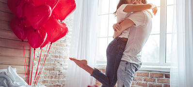 Beautiful,Young,Couple,At,Home.,Hugging,,Kissing,And,Enjoying,Spending