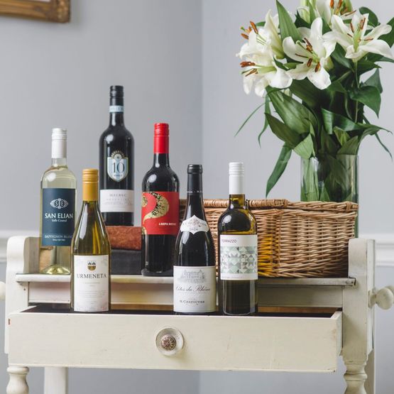 The Best Sellers Wine Hamper